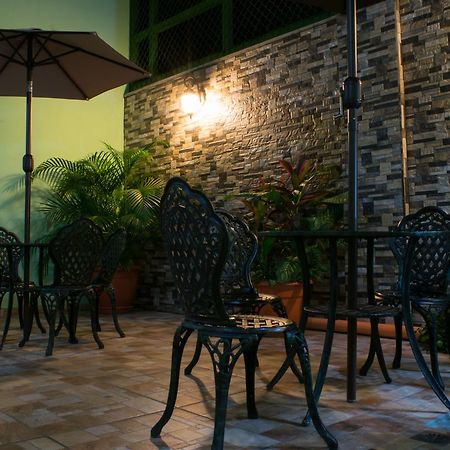 Hostal De Asturias 산살바도르 외부 사진