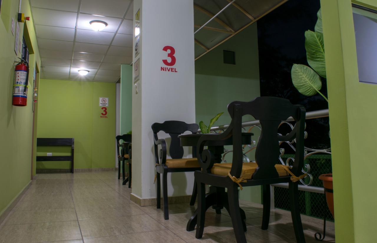 Hostal De Asturias 산살바도르 외부 사진